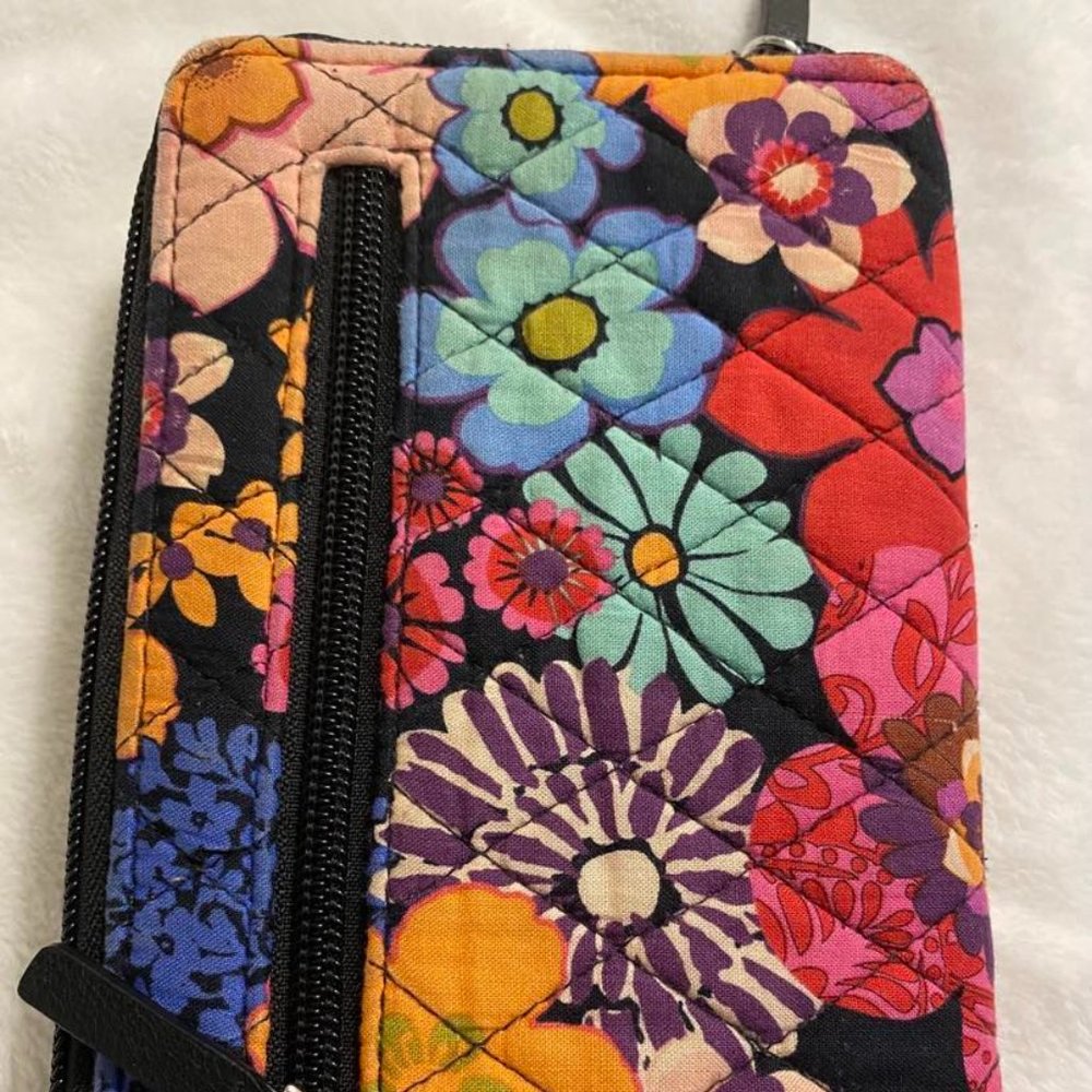 Vera Bradley Floral Fiesta RFID Turnlock (Large) Wallet - Picture 13 of 16